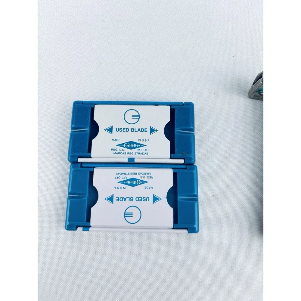 Vintage Gillette Super Speed Early 1947 Safety Razor‎ & Super Blue Blades